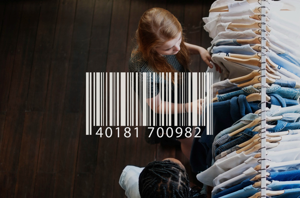 How can barcode scanner software effectively track assets and instantly retrieve data?