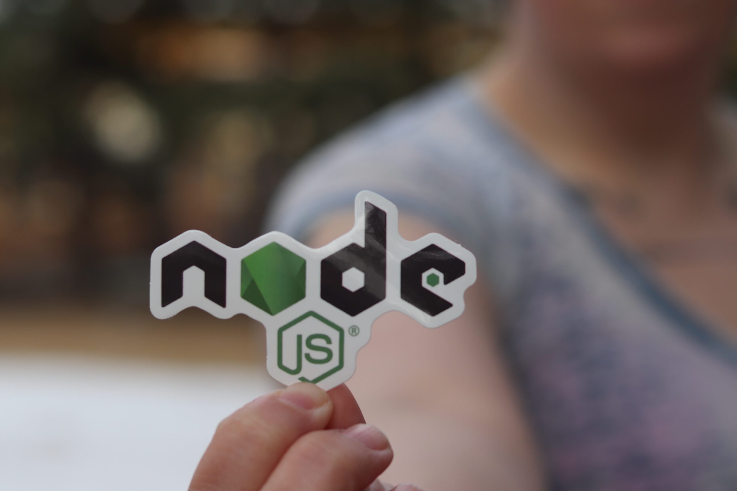 Comparing Deno and Node.js: Choosing the Best JavaScript Server-Side Framework